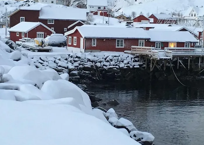 Lofoten Fishing בית נופש Å