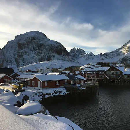 別荘 Lofoten Fishing Å